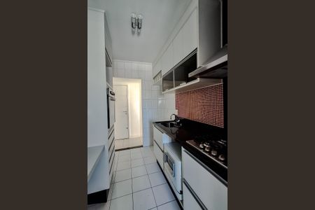 Apartamento à venda com 65m², 2 quartos e 1 vagaCozinha