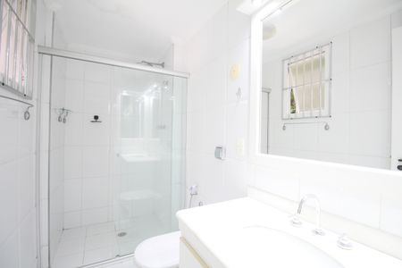 Apartamento para alugar com 110m², 2 quartos e 2 vagasBanheiro 1