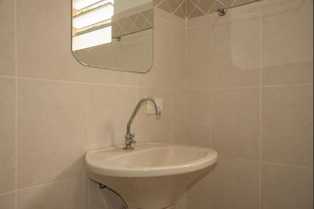 Casa para alugar com 180m², 2 quartos e 1 vagaBanheiro Social 