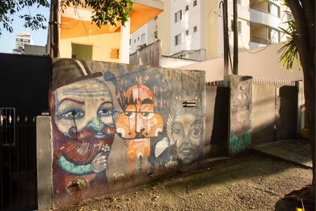 Casa para alugar com 180m², 2 quartos e 1 vagaFachada