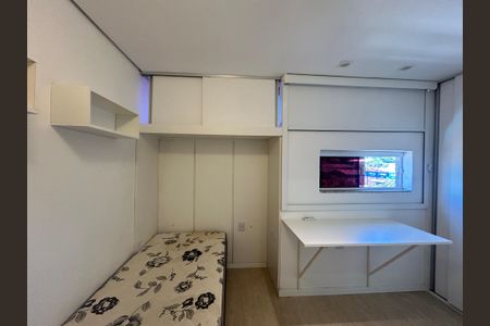 Apartamento para alugar com 140m², 4 quartos e 2 vagasQuarto