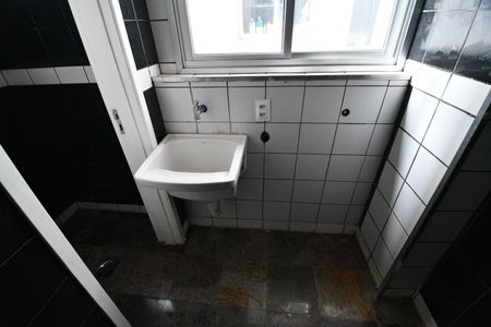 Apartamento para alugar com 67m², 3 quartos e 1 vagaÁrea de Serviço