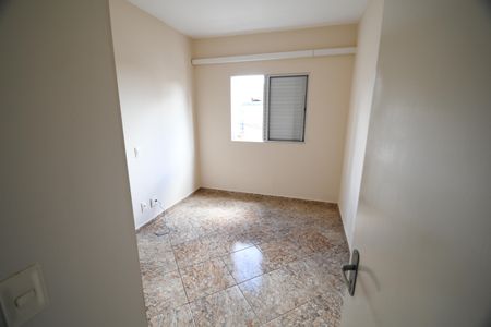 Apartamento para alugar com 67m², 3 quartos e 1 vagaQuarto 2