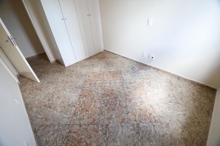 Apartamento para alugar com 67m², 3 quartos e 1 vagaQuarto 2