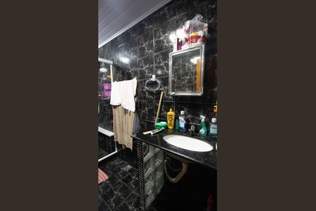 Casa para alugar com 180m², 2 quartos e sem vaga