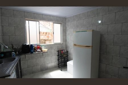Casa para alugar com 180m², 2 quartos e sem vaga