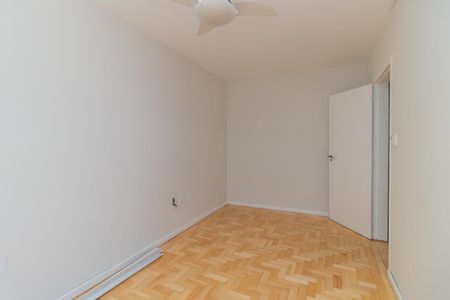 Quarto 1 de apartamento para alugar com 2 quartos, 73m² em Menino Deus, Porto Alegre