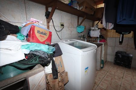 Casa à venda com 172m², 4 quartos e 1 vagaLavanderia