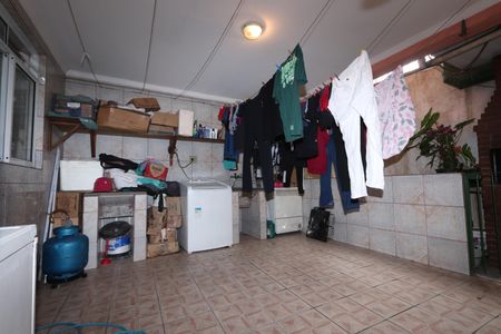 Casa à venda com 172m², 4 quartos e 1 vagaLavanderia