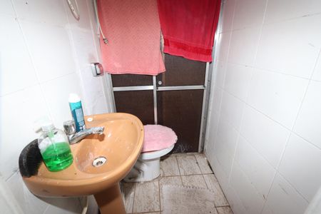 Casa à venda com 172m², 4 quartos e 1 vagaBanheiro - Casa 2