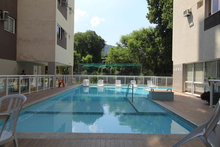 Apartamento para alugar com 59m², 2 quartos e 1 vagaPiscina