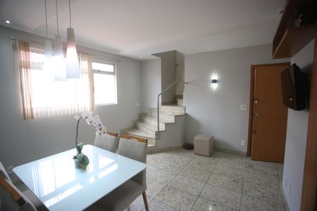 Apartamento à venda com 174m², 4 quartos e 2 vagasSala