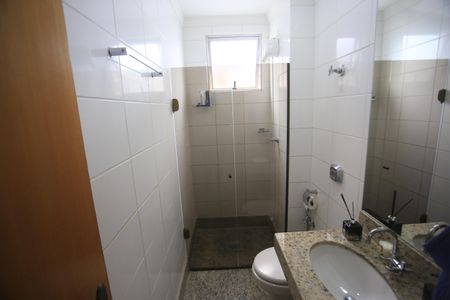 Apartamento à venda com 174m², 4 quartos e 2 vagasBanheiro