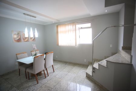 Sala de apartamento à venda com 4 quartos, 174m² em Prado, Belo Horizonte