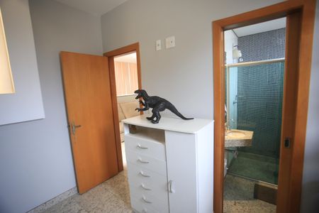 Apartamento à venda com 174m², 4 quartos e 2 vagasSuite 2
