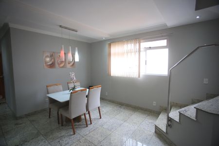 Apartamento à venda com 174m², 4 quartos e 2 vagasSala