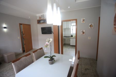 Sala de apartamento à venda com 4 quartos, 174m² em Prado, Belo Horizonte
