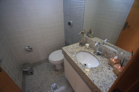 Apartamento à venda com 174m², 4 quartos e 2 vagasLavabo