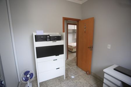 Apartamento à venda com 174m², 4 quartos e 2 vagasQuarto