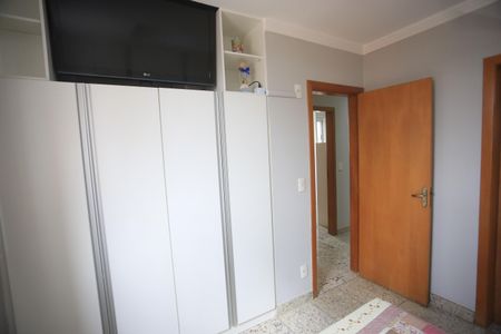 Apartamento à venda com 174m², 4 quartos e 2 vagasSuite