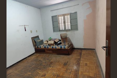 Casa à venda com 250m², 3 quartos e 4 vagas
