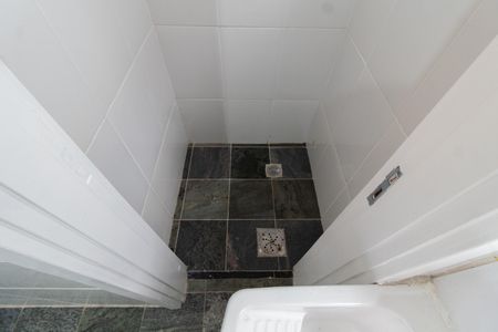 Apartamento para alugar com 140m², 3 quartos e 1 vaga Apartamento para alugar com 140m², 3 quartos e 1 vagaCOMODO DA ÁREA DE SERVIÇO