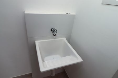 Apartamento para alugar com 37m², 2 quartos e sem vaga Apartamento para alugar com 37m², 2 quartos e sem vagaÁrea de Serviço