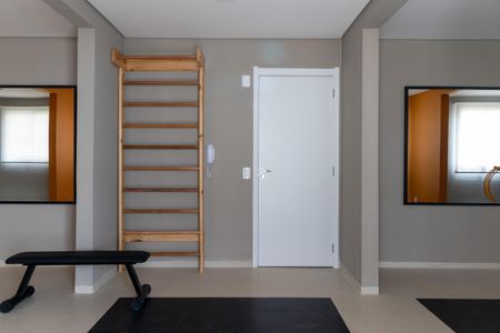 Apartamento para alugar com 37m², 2 quartos e sem vaga Apartamento para alugar com 37m², 2 quartos e sem vagaÁrea comum - Academia