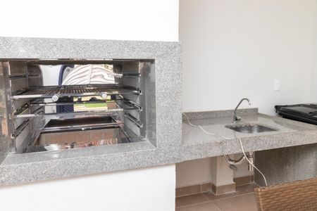 Apartamento para alugar com 37m², 2 quartos e sem vaga Apartamento para alugar com 37m², 2 quartos e sem vagaÁrea comum - Churrasqueira