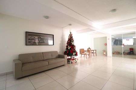 Apartamento para alugar com 68m², 2 quartos e 2 vagasHall social