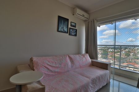 Sala de apartamento para alugar com 2 quartos, 68m² em Marta Helena, Uberlândia