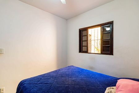 Casa à venda com 100m², 3 quartos e 3 vagasQuarto 01