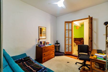 Casa à venda com 100m², 3 quartos e 3 vagasQuarto 02