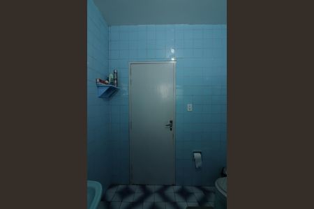 Casa à venda com 110m², 2 quartos e 2 vagasBanheiro Social