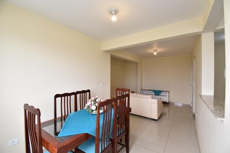 Sala de Estar e Jantar de apartamento para alugar com 3 quartos, 70m² em Tingui, Curitiba