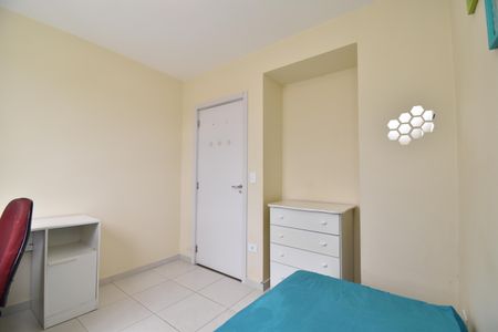 Quarto 2 de apartamento para alugar com 3 quartos, 70m² em Tingui, Curitiba