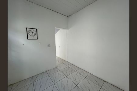 Sala de casa para alugar com 1 quarto, 60m² em Turiaçú, Rio de Janeiro