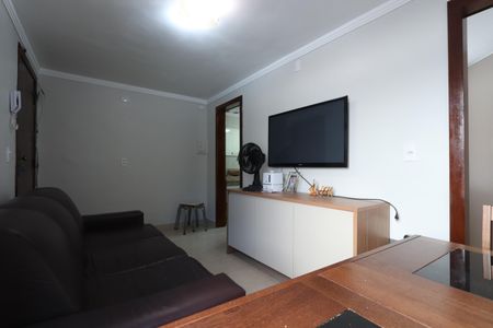 Sala de apartamento à venda com 2 quartos, 42m² em Conjunto Habitacional Teotonio Vilela, São Paulo