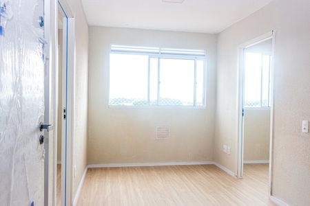 Sala de apartamento para alugar com 2 quartos, 33m² em Veleiros, São Paulo