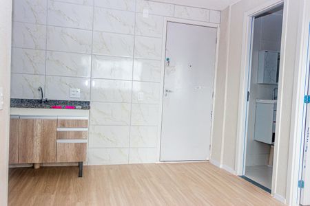 Sala de apartamento para alugar com 2 quartos, 33m² em Veleiros, São Paulo
