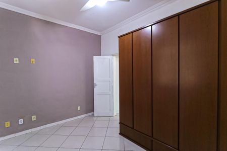 Casa para alugar com 140m², 2 quartos e 2 vagasQuarto 