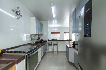 Casa de condomínio à venda com 100m², 3 quartos e 2 vagas Casa de condomínio à venda com 100m², 3 quartos e 2 vagasCozinha