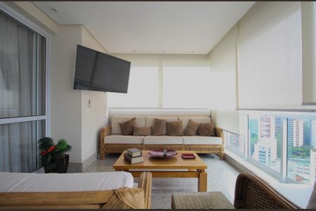 Apartamento para alugar com 300m², 3 quartos e 4 vagas