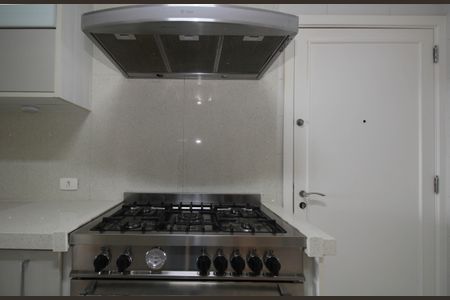 Apartamento para alugar com 300m², 3 quartos e 4 vagas