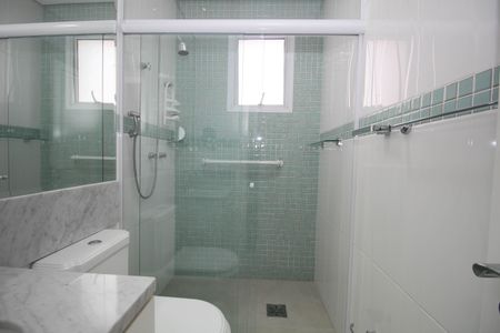 Apartamento para alugar com 300m², 3 quartos e 4 vagas