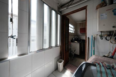 Apartamento à venda com 58m², 2 quartos e 1 vagaÁrea de Serviço
