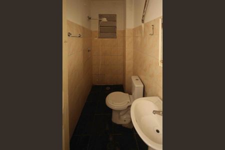 Casa para alugar com 59m², 1 quarto e sem vagaBanheiro