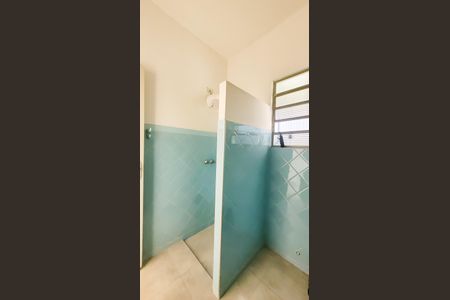 Casa para alugar com 100m², 2 quartos e 4 vagasBanheiro Social