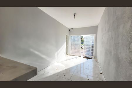 Casa para alugar com 100m², 2 quartos e 4 vagasGaragem