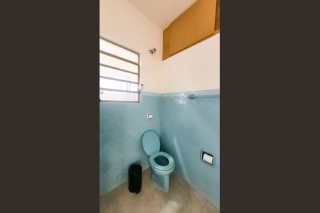 Casa para alugar com 100m², 2 quartos e 4 vagasBanheiro Social